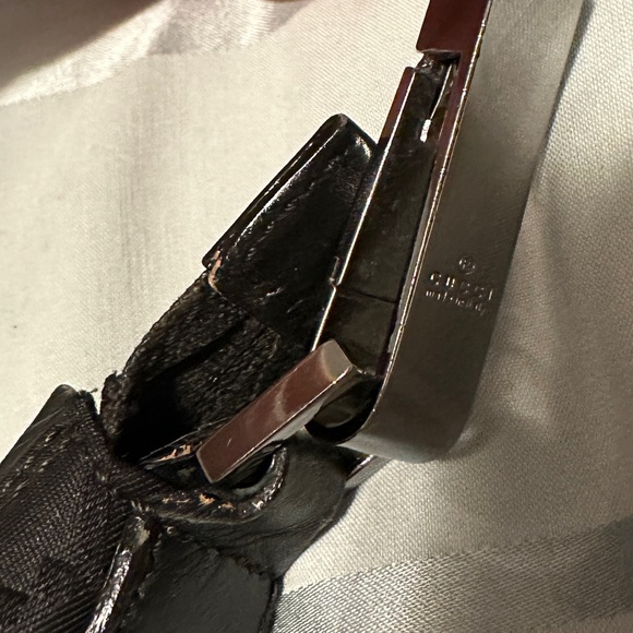 GG hobo medium style bag- Authentic - Picture 8 of 12